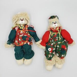 House of LLoyd Christmas Around the World Bunnies Hip and‎ Hop